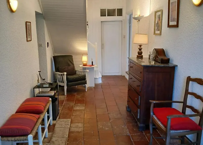 Nyaraló Maison Chaleureuse A Avec Jardin Privatif Et Cheminee